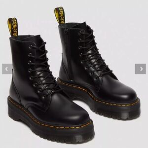Dr. Martens Jadon Boot Smooth Leather Platforms